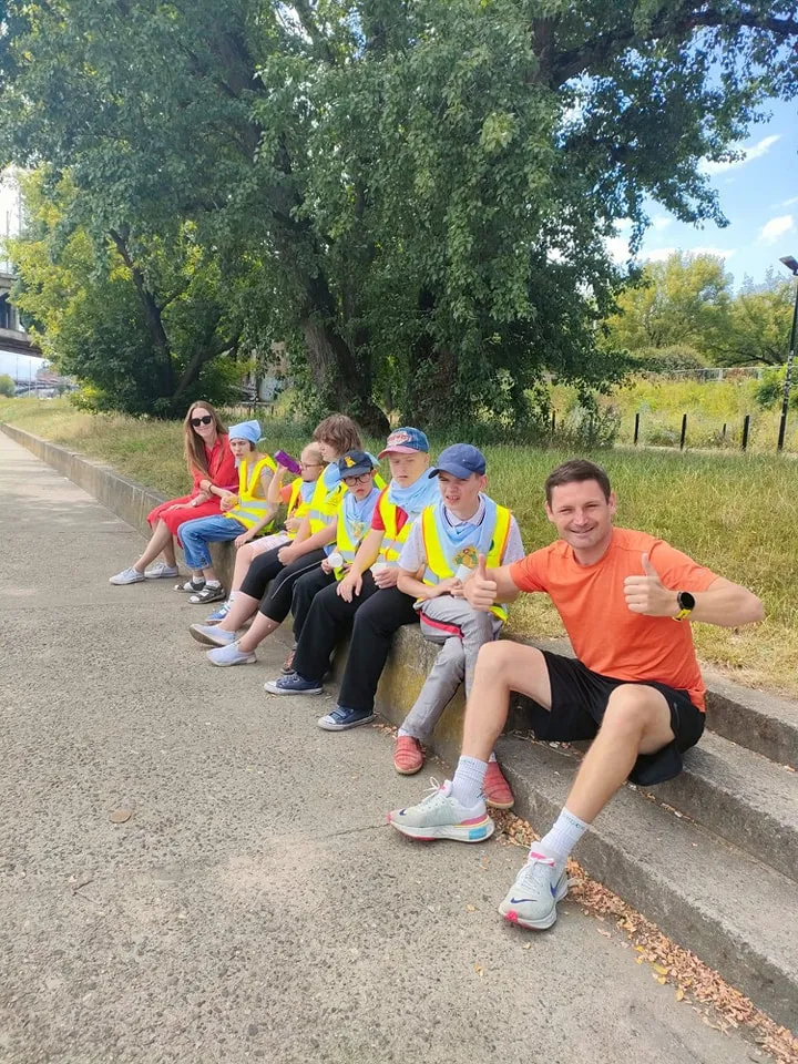 Uczniowie na akcji "Lato w mieście"