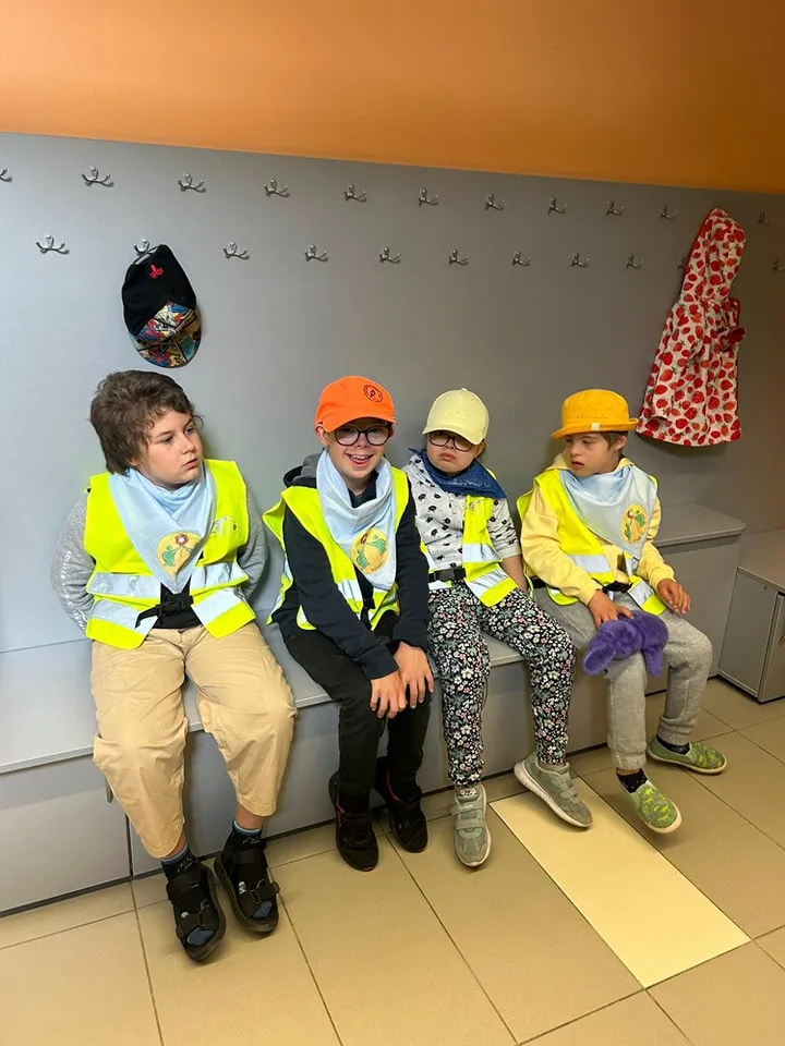 Uczniowie na akcji "Lato w mieście"