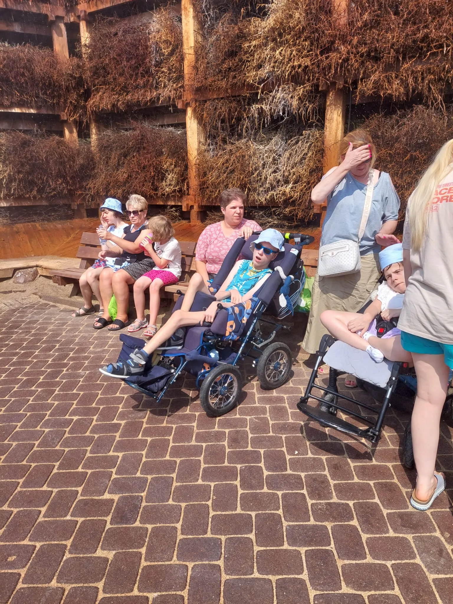 Uczniowie na akcji "Lato w mieście"