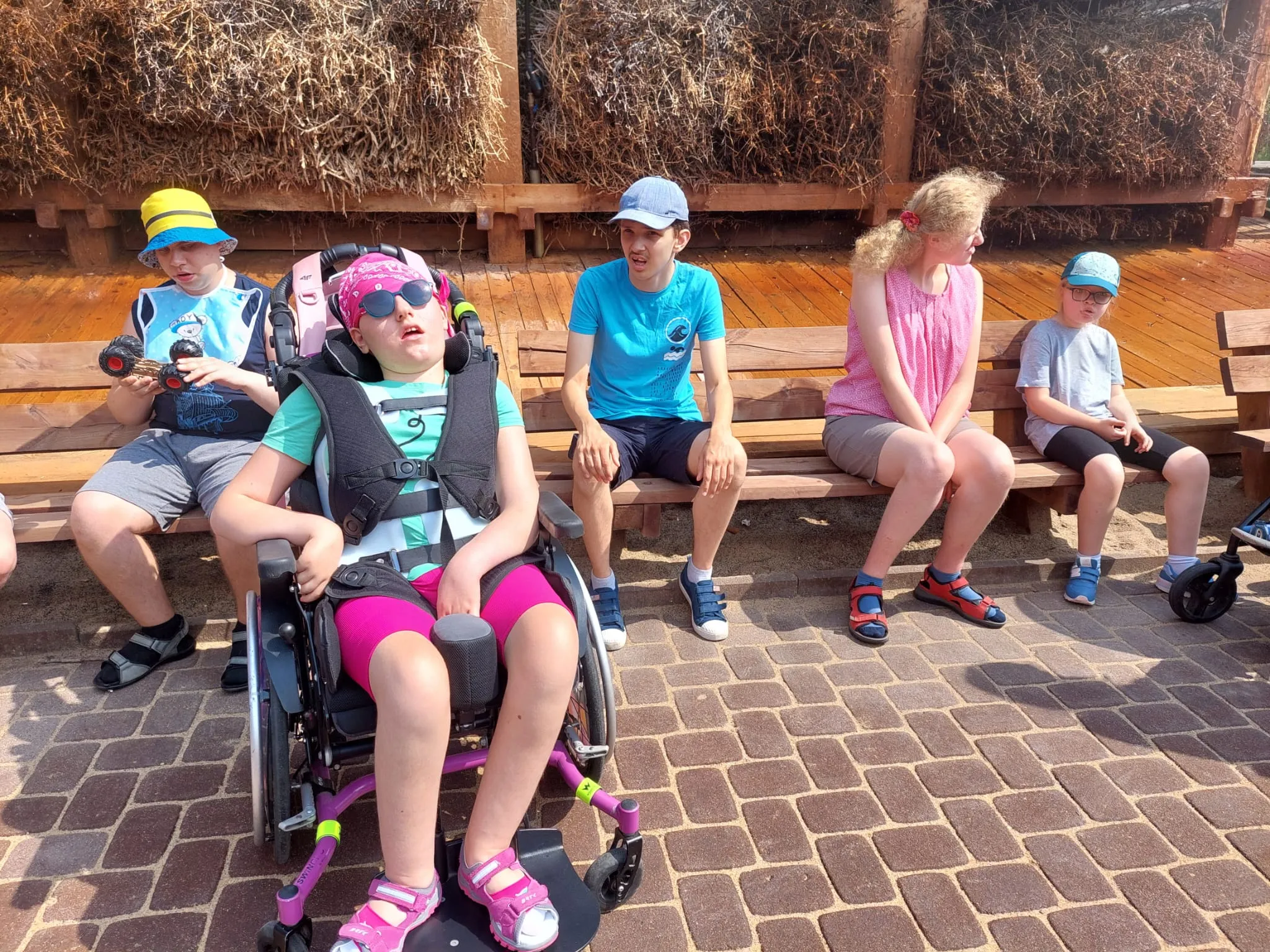 Uczniowie na akcji "Lato w mieście"