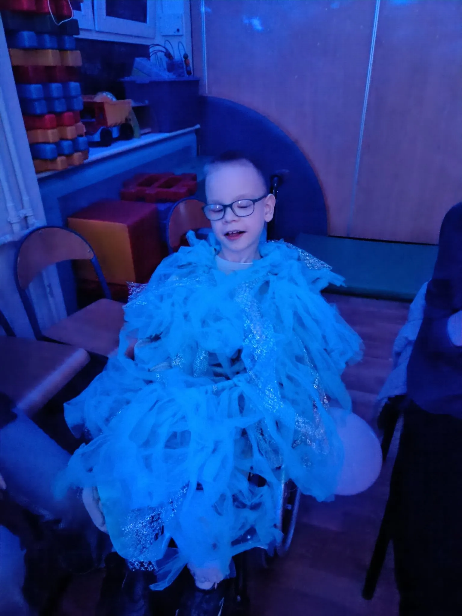 Uczniowie na zimowym balu