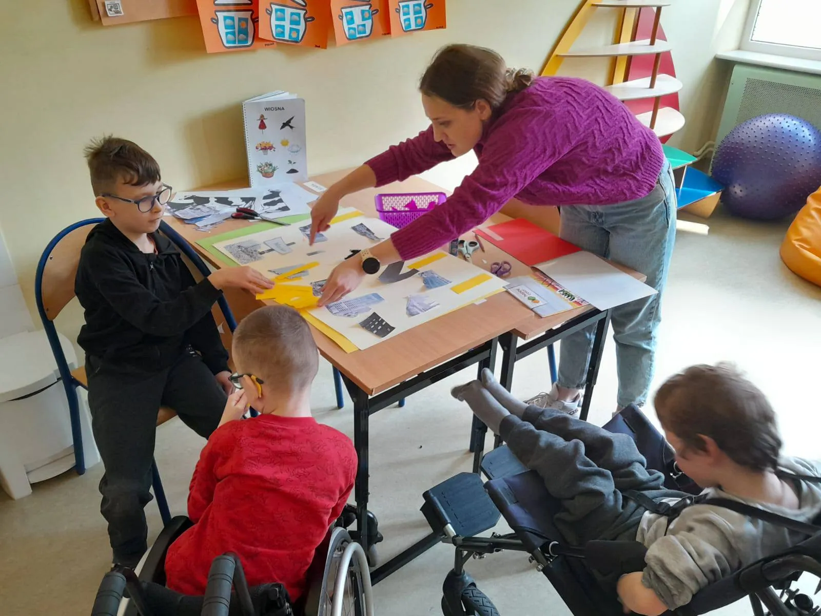 Uczniowie na konkursie