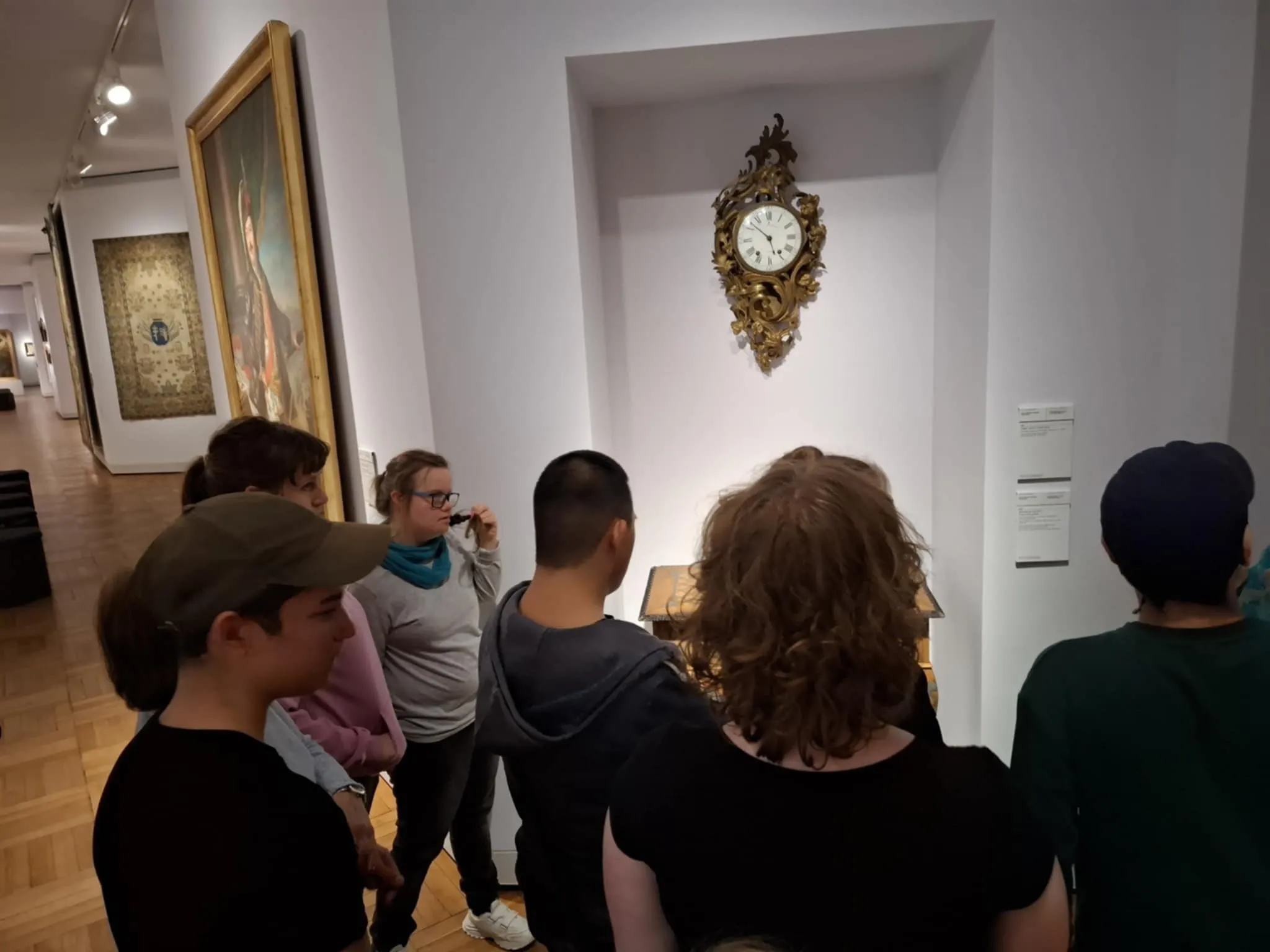 Uczniowie w muzeum narodowym