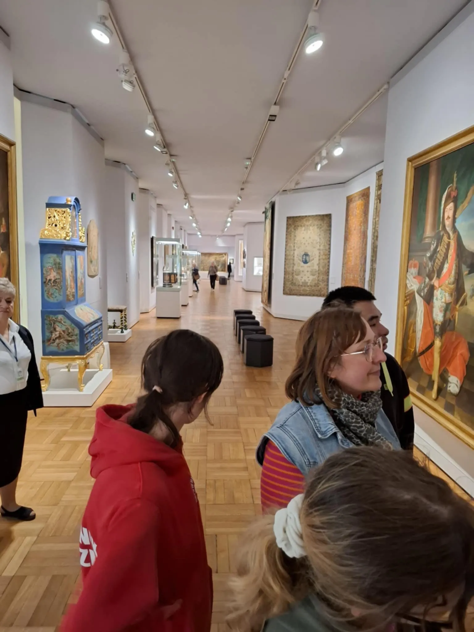 Uczniowie w muzeum narodowym