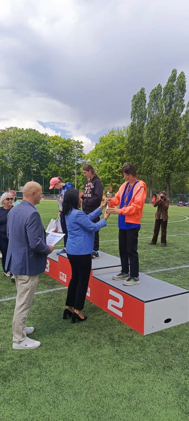 Uczniowie na wydarzeniu 'XI Wiosenny Bieg Osób'