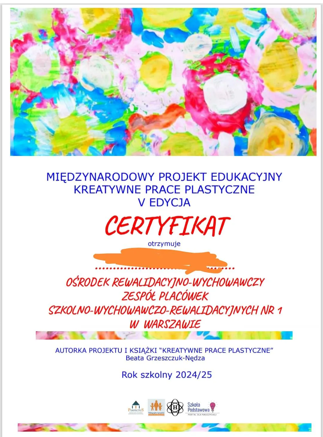 Uczniowie na wydarzeniu 'Kreatywne prace plastyczne'