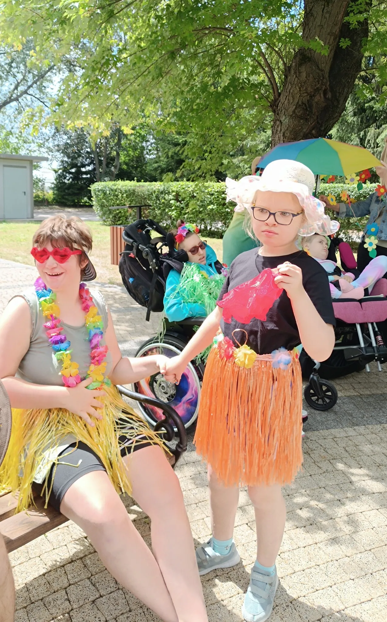 Uczniowie na pokazie mody