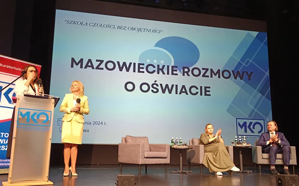 Nasze Panie Dyrektor Jolanta Krzepicka i Wicedyrektor Sylwia Żebrowska wzięły udział w „Mazowieckich rozmowach o oświacie